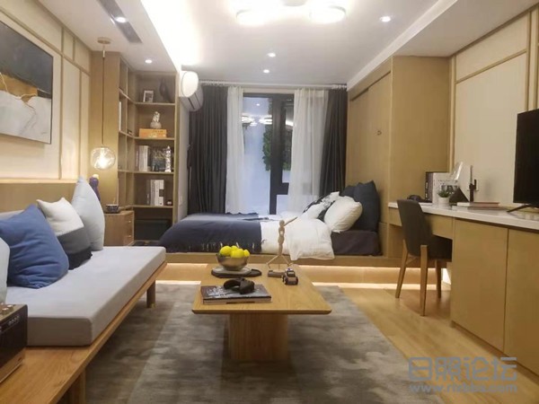 微信图片_20191005214209_副本.jpg