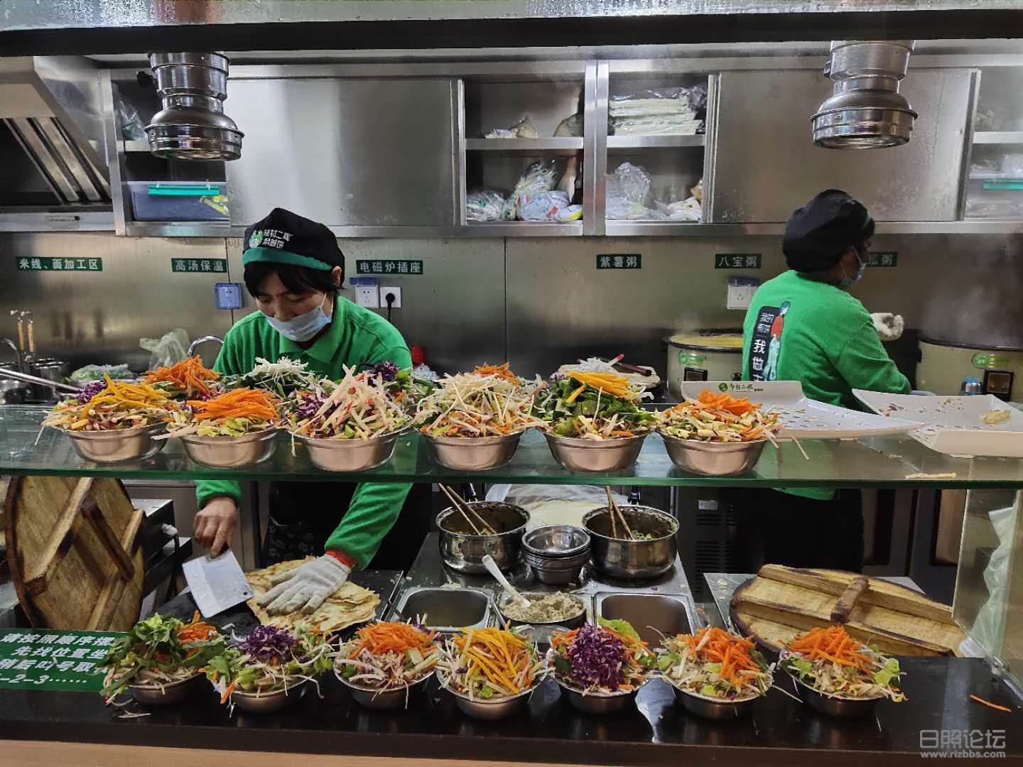 二妮菜煎饼赚钱.jpeg