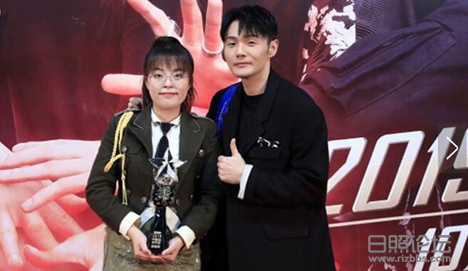 邢晗铭.jpg